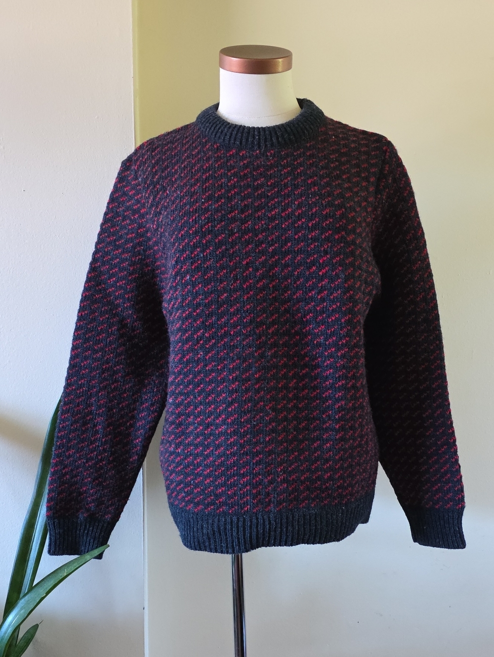 Vintage Men's L.L. Bean Norwegian Birdseye Sweater Red & Grey - S-REG